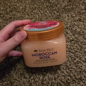 NEW - Tree Hut Moroccan Rose Shea Sugar Scrub